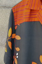 画像をギャラリービューアに読み込む, Women&#39;s Black &amp; Orange Kimono Shirts
