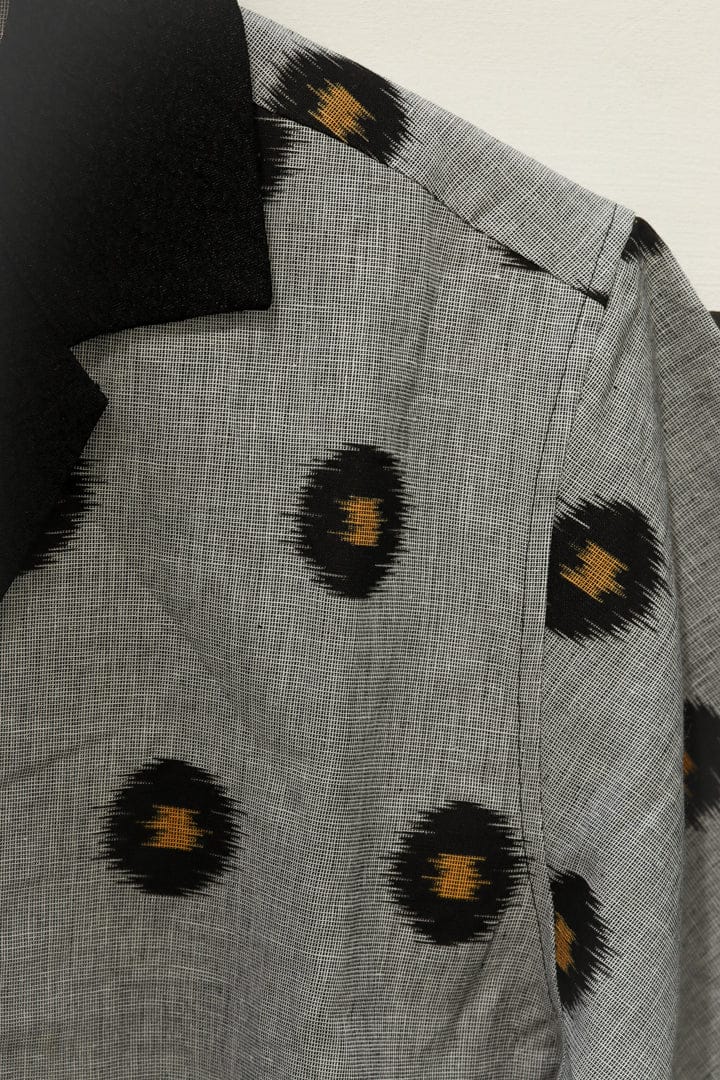 Black Ryukyu Kasuri-Crop Kimono Shirt